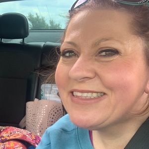 Meet your Posher, Sharla